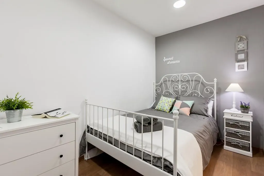 Be Barcelona Eixample Arco Del Triunfo Apartman